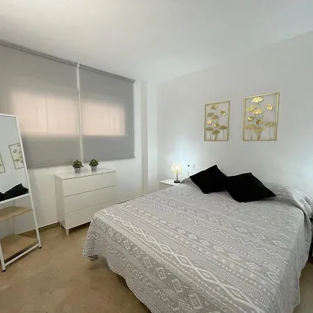 En Apartment *